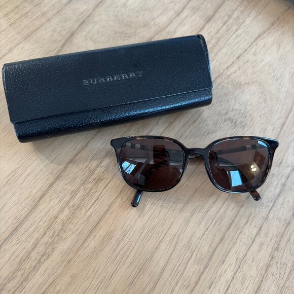 Burberry Sunglasses main image 6